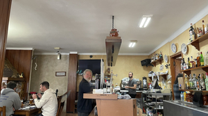 Petra - Bar Stop