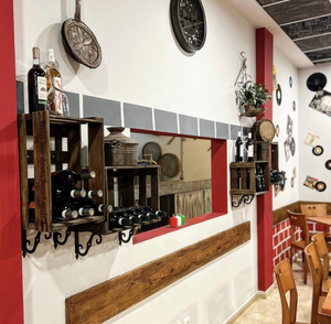 Pizzeria Reinos And Indian Restaurant