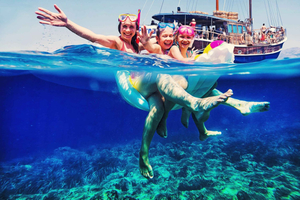 Bugibba: Fernandes Cruise to Blue Lagoon in Comino (VTT)