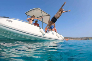 Gozo and Comino Boat and Snorkeling Adventure