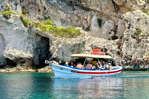 Gozo : croisière dans les lagunes de Comino, grottes marines et baignades
