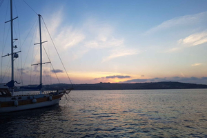 Malte : Croisière en bateau pour nager et faire de la plongée en apnée dans le lagon bleu en soirée