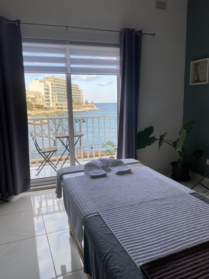 Aura Wellness