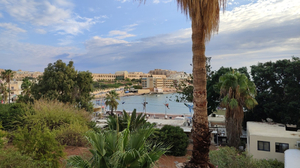 Beach Garden Hotel