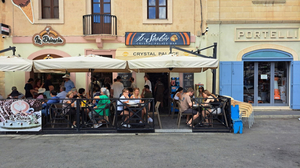 Is-Serkin - Crystal Palace Bar