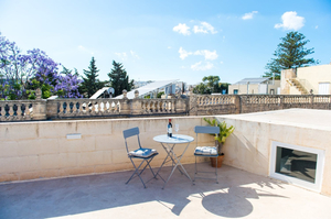 San Anton Suites