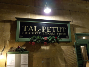 Tal-Petut Restaurant