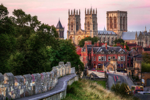 From London: 7-Day England and Scotland Guided Tour