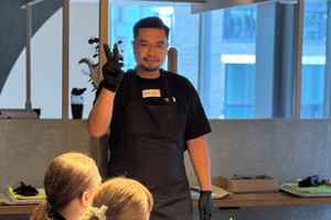 MANCHESTER: Mending pottery with a Gold (Kintsugi )