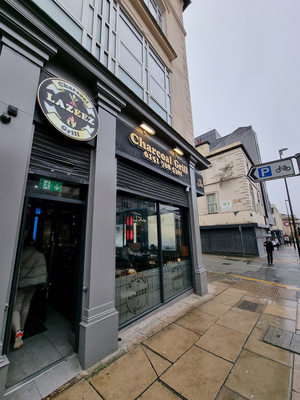 Lazeez Restaurant