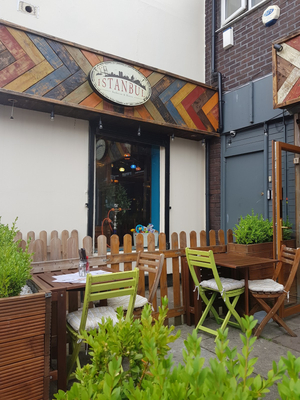 Luna Tapas & More Woolton