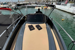 Puerto Banus: Boat Charter Moonday Yacht