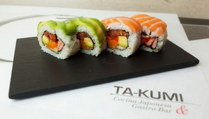 Ta-kumi Restaurante Japonés