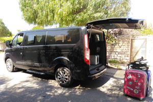 From Essaouira: Private Transfer to Marrakech