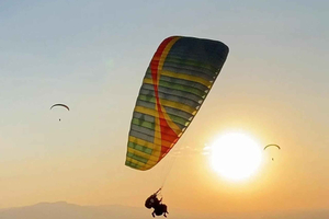 Da avventura in parapendio in tandem nel deserto di Agafay