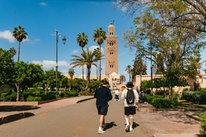Marrakesh: Saadian-gravene og Bahia-palasset, guidet tur i Medina