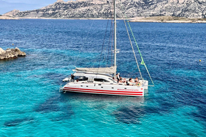 Marseille: Katamaranfahrt durch die Calanques, Picknick und Schwimmen