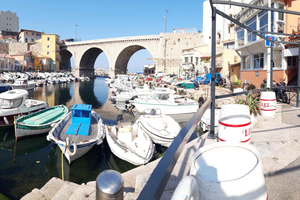 Marseille: Hidden Coves Exploration & Treasure Hunt
