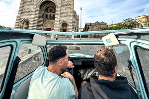 Tour durch Marseille mit einem privaten Citroen-Oldtimer