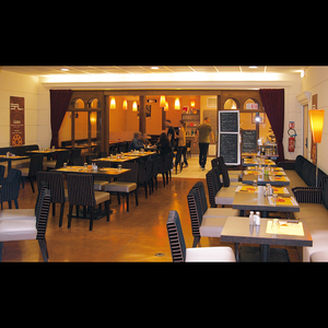 EFL Café Restaurant Brasserie