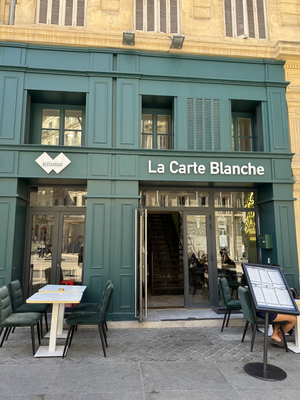La Carte Blanche