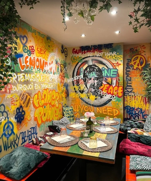 Le Hippie Chic Café