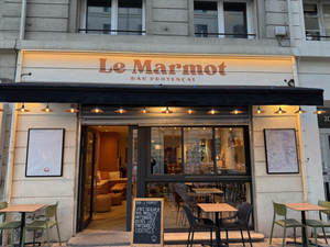 Le Marmot - Bar Provençal