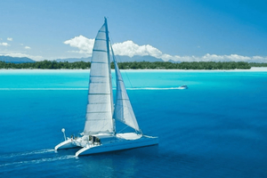 Mauritius : Ile Aux Cerf AI Catamaran Tour w/Hotel Transfer