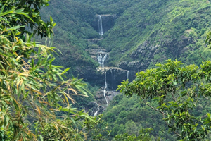 The Seven Waterfalls Hiking : Mauritius' Hidden Wonders
