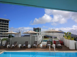 Hennessy Park Hotel
