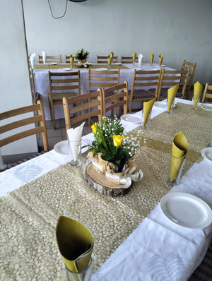 La Salsa Restaurant