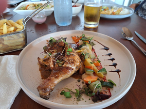Les Canons Bistro