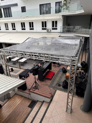 O'Beach Boutique Studios