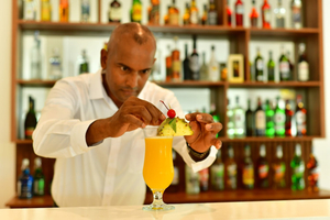 Seasons Restaurant & Bar