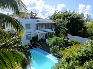 Villa Osumare Guest House Bed and Breakfast