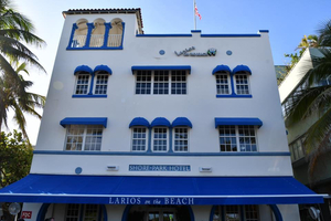 Larios On The Beach
