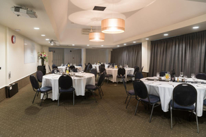 The Bay Plaza Hotel