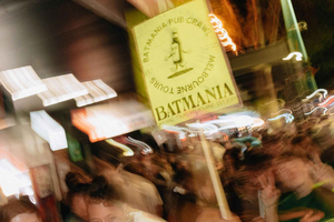 Batmania Pub Crawl Melbourne!