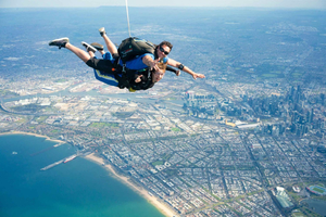 Melbourne: Tandem fallskjermhopp over St. Kilda Beach