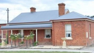 Clarke Street Cottage - Casterton