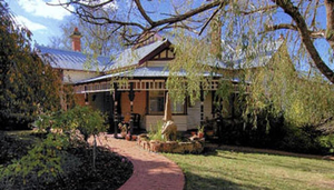 Dudley House