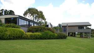 Ten Minutes by Tractor