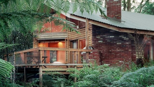 Woodlands Rainforest Retreat