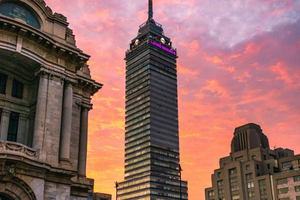 CDMX: Night tour with optional Torre Latino
