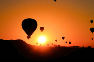 From Mexico City: Fly over Teotihuacan in a hot air balloon