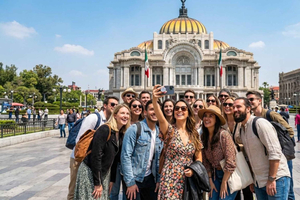 Mexico City - Highlights & Hidden Gems – 2-Hour Walking Tour