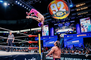 Mexico City: Lucha Libre Night with Hotel Pickup & Souvenir