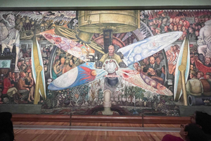 Mexico City: Palace of Fine Arts Guided Tour