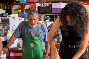 Mexico City: Vegan & Veggie Market Tour with Cooking Lesson