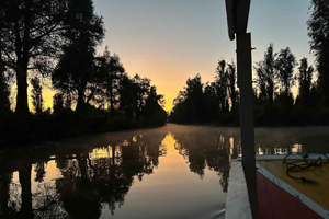 Amanecer en Xochimilco